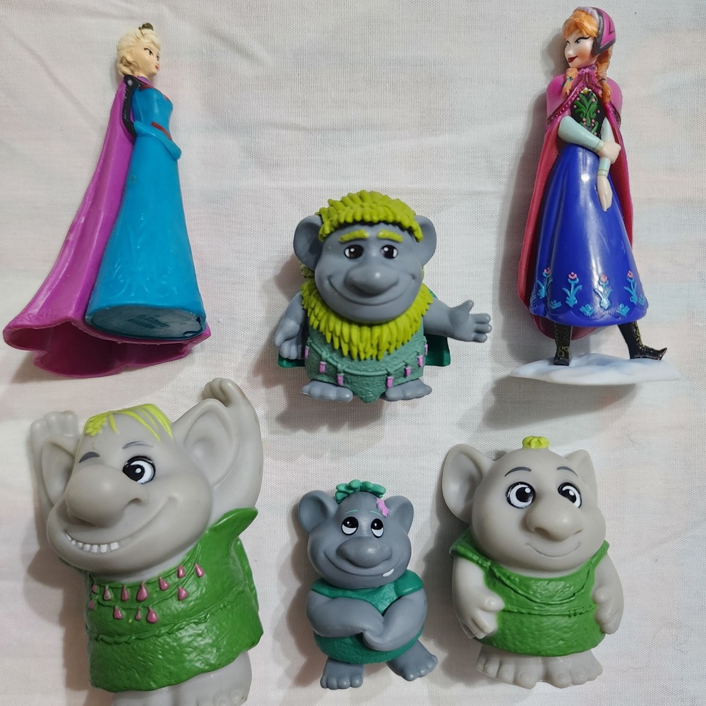 Disney Frozen Figurine Set Elsa Anna and Rock Trolls 6 Piece Toy Lot